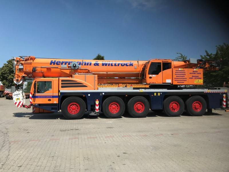 Terex Demag AC 250-5 - رافعة لجميع التضاريس: صورة 2 Terex Demag AC 250-5 - رافعة لجميع التضاريس: صورة 2