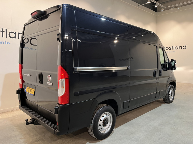 Fiat Ducato 2.3 MultiJet L2H2 120 PK / Euro 6 / Airco / Camera / Cruise Control / Trekhaak / Navigatie / 3-Zits / 72.600 KM !! Fiat Ducato 2.3 MultiJet L2H2 120 PK / Euro 6 / Airco / Camera / Cruise Control / Trekhaak / Navigatie / 3-Zits / 72.600 KM !!: صورة 16