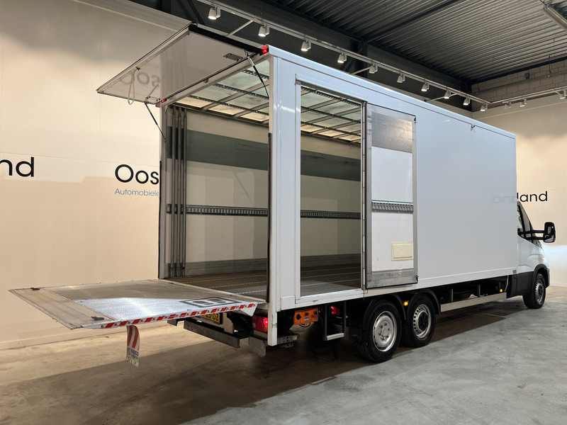 Iveco Daily 35S18 3.0 BE Clixtar Automaat Bakwagen met Laadklep / Laadvermogen 3.060 KG / Euro 6 / Luchtvering / Airco / Camera / CarPlay / Cruise Control / - شاحنة مغلقة الصندوق: صورة 3 Iveco Daily 35S18 3.0 BE Clixtar Automaat Bakwagen met Laadklep / Laadvermogen 3.060 KG / Euro 6 / Luchtvering / Airco / Camera / CarPlay / Cruise Control / - شاحنة مغلقة الصندوق: صورة 3