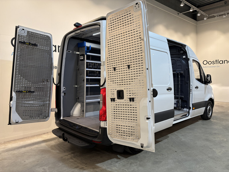 Mercedes-Benz Sprinter 2.2 CDI 140 PK L2H2 Servicebus / Sortimo Bedrijfswageninrichting / Airco / Cruise / 220v / 76.000 KM !! - فان المدمجة: صورة 3 Mercedes-Benz Sprinter 2.2 CDI 140 PK L2H2 Servicebus / Sortimo Bedrijfswageninrichting / Airco / Cruise / 220v / 76.000 KM !! - فان المدمجة: صورة 3