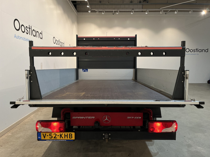 شاحنة مفتوحة Mercedes-Benz Sprinter 317 CDI L2 RWD Automaat Open Laadbak / Euro 6 / Trekhaak 3500 KG / Airco / Cruise Control / CarPlay / Navigatie / 64.150 KM !! / BPM VRIJ !!: صورة 8