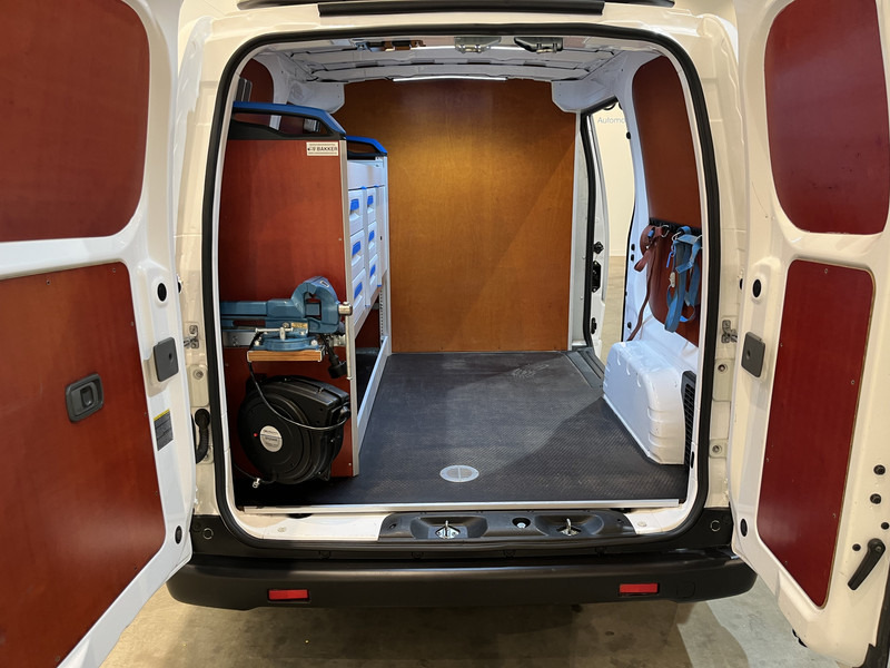 Nissan E-NV200 Business 40 kWh / 100 % Elektrisch / Servicebus / Sortimo Inrichting / Airco / Camera / Navigatie / Cruise Control / 50.000 KM !! - فان المدمجة, فان كهربائية: صورة 3 Nissan E-NV200 Business 40 kWh / 100 % Elektrisch / Servicebus / Sortimo Inrichting / Airco / Camera / Navigatie / Cruise Control / 50.000 KM !! - فان المدمجة, فان كهربائية: صورة 3