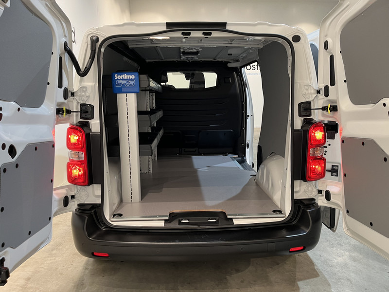 Opel Vivaro-e L2 75 kWh Servicebus / Sortimo Inrichting / 100% elektrisch !! / Airco / Cruise Control / CarPlay / Camera / Navigatie / 3-Zits / 3.800 KM !! - فان المدمجة, فان كهربائية: صورة 4 Opel Vivaro-e L2 75 kWh Servicebus / Sortimo Inrichting / 100% elektrisch !! / Airco / Cruise Control / CarPlay / Camera / Navigatie / 3-Zits / 3.800 KM !! - فان المدمجة, فان كهربائية: صورة 4