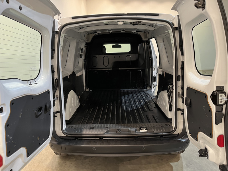Renault Kangoo 1.5 dCi Maxi Automaat / Euro 6 / Airco / Cruise Control / Camera / 68.000 KM !! - فان المدمجة: صورة 5 Renault Kangoo 1.5 dCi Maxi Automaat / Euro 6 / Airco / Cruise Control / Camera / 68.000 KM !! - فان المدمجة: صورة 5