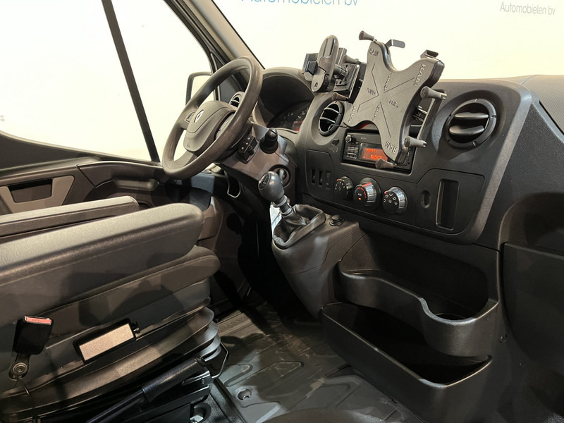 Renault Master 2.3 dCi L2H2 145 PK Servicebus / Bott Inrichting / Euro 6 / 220V. / Airco / Cruise Control / Camera / Trekhaak - فان: صورة 3 Renault Master 2.3 dCi L2H2 145 PK Servicebus / Bott Inrichting / Euro 6 / 220V. / Airco / Cruise Control / Camera / Trekhaak - فان: صورة 3