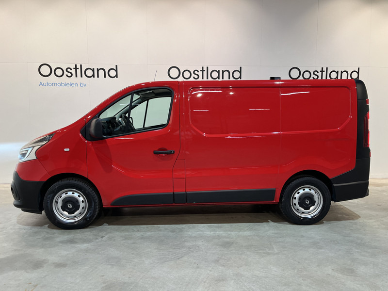Renault Trafic 2.0 dCi 170 PK L1H1 / Euro 6 / Airco / Cruise Control / PDC / CarPlay / Navigatie / Trekhaak / LED / 3-Zits - فان المدمجة: صورة 4 Renault Trafic 2.0 dCi 170 PK L1H1 / Euro 6 / Airco / Cruise Control / PDC / CarPlay / Navigatie / Trekhaak / LED / 3-Zits - فان المدمجة: صورة 4