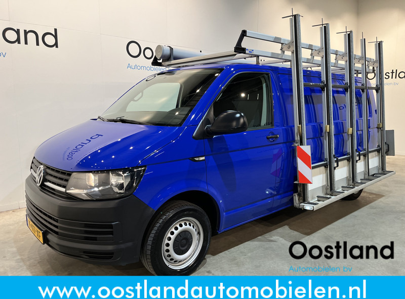 Volkswagen Transporter 2.0 TDI L2H1 / Van Den Born Glasresteel / Euro 6 / Airco / Glastransporter / Cruise Control / Trekhaak / Imperiaal / CarPlay / Navigatie / PDC / 83.500 KM !! - شاحنة التوصيل: صورة 1 Volkswagen Transporter 2.0 TDI L2H1 / Van Den Born Glasresteel / Euro 6 / Airco / Glastransporter / Cruise Control / Trekhaak / Imperiaal / CarPlay / Navigatie / PDC / 83.500 KM !! - شاحنة التوصيل: صورة 1