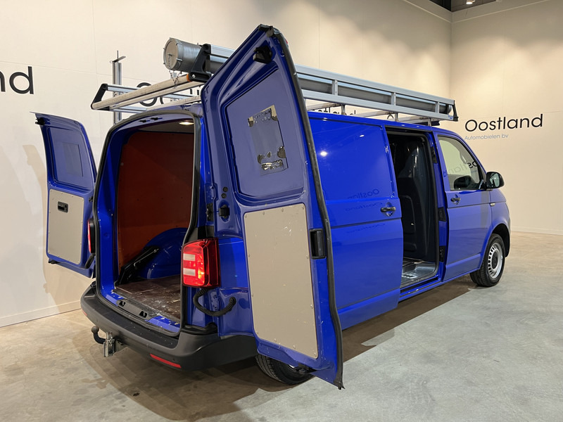 Volkswagen Transporter 2.0 TDI L2H1 / Van Den Born Glasresteel / Euro 6 / Airco / Glastransporter / Cruise Control / Trekhaak / Imperiaal / CarPlay / Navigatie / PDC / 83.500 KM !! - شاحنة التوصيل: صورة 4 Volkswagen Transporter 2.0 TDI L2H1 / Van Den Born Glasresteel / Euro 6 / Airco / Glastransporter / Cruise Control / Trekhaak / Imperiaal / CarPlay / Navigatie / PDC / 83.500 KM !! - شاحنة التوصيل: صورة 4