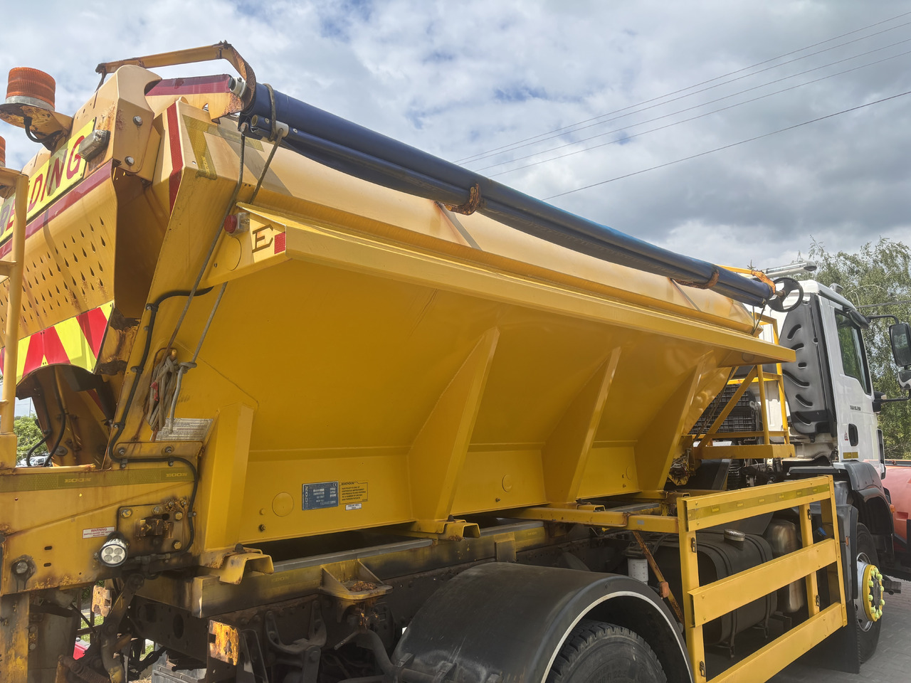 MAN TGM 18.290 4X4BB GRITTER/SPREADER PLOUGH ECON - جرافة ثلج: صورة 5 MAN TGM 18.290 4X4BB GRITTER/SPREADER PLOUGH ECON - جرافة ثلج: صورة 5