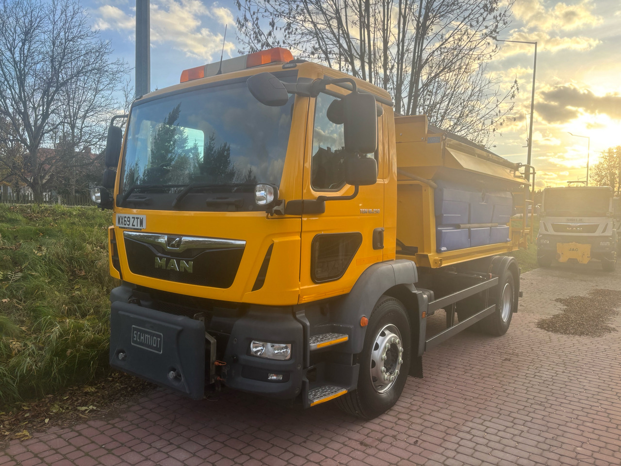 جرافة ثلج Mercedes AXOR 1824 4x2 Spreader/Gritter/Plough: صورة 17