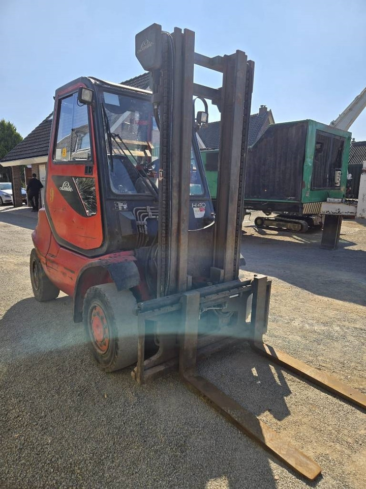 Linde H 40 D-04 - رافعة شوكية ديزل: صورة 5 Linde H 40 D-04 - رافعة شوكية ديزل: صورة 5