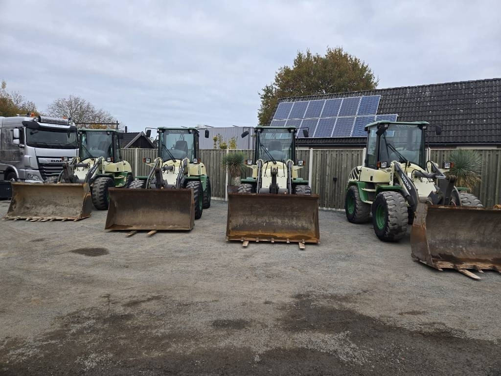 Volvo L 30 B - اللودر بعجل: صورة 3 Volvo L 30 B - اللودر بعجل: صورة 3