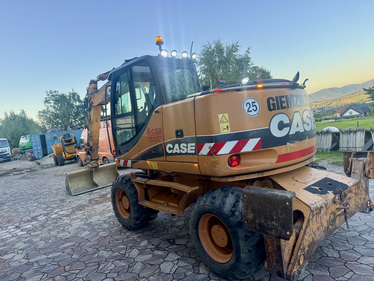 Case WX145 - حفارة دولاب: صورة 3 Case WX145 - حفارة دولاب: صورة 3