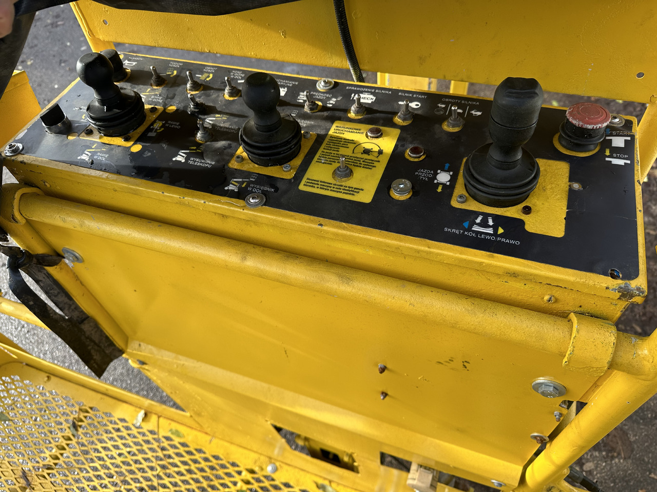GENIE REXQUOTE Accessrailer Z60/34 railroad boom lift cherry picker mewp - شاحنة ذراع مفصلي: صورة 5 GENIE REXQUOTE Accessrailer Z60/34 railroad boom lift cherry picker mewp - شاحنة ذراع مفصلي: صورة 5
