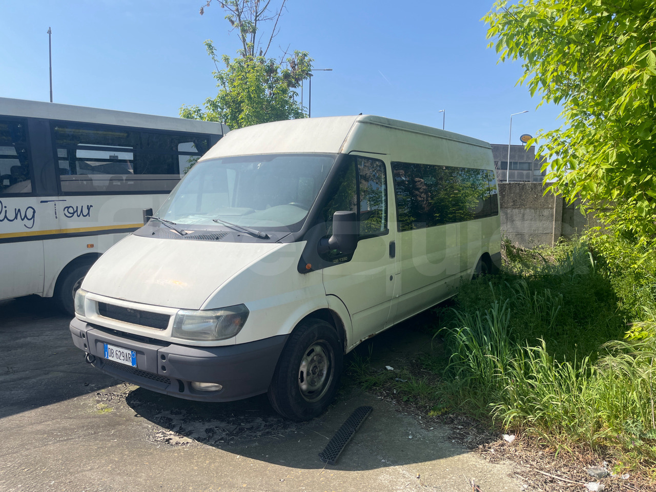 Bundle di 4 mezzi Ford - Transit Tourneo Ford - Transit Tourneo Ford - Transit Ford - Transit Tourneo - ميكروباص: صورة 2 Bundle di 4 mezzi Ford - Transit Tourneo Ford - Transit Tourneo Ford - Transit Ford - Transit Tourneo - ميكروباص: صورة 2