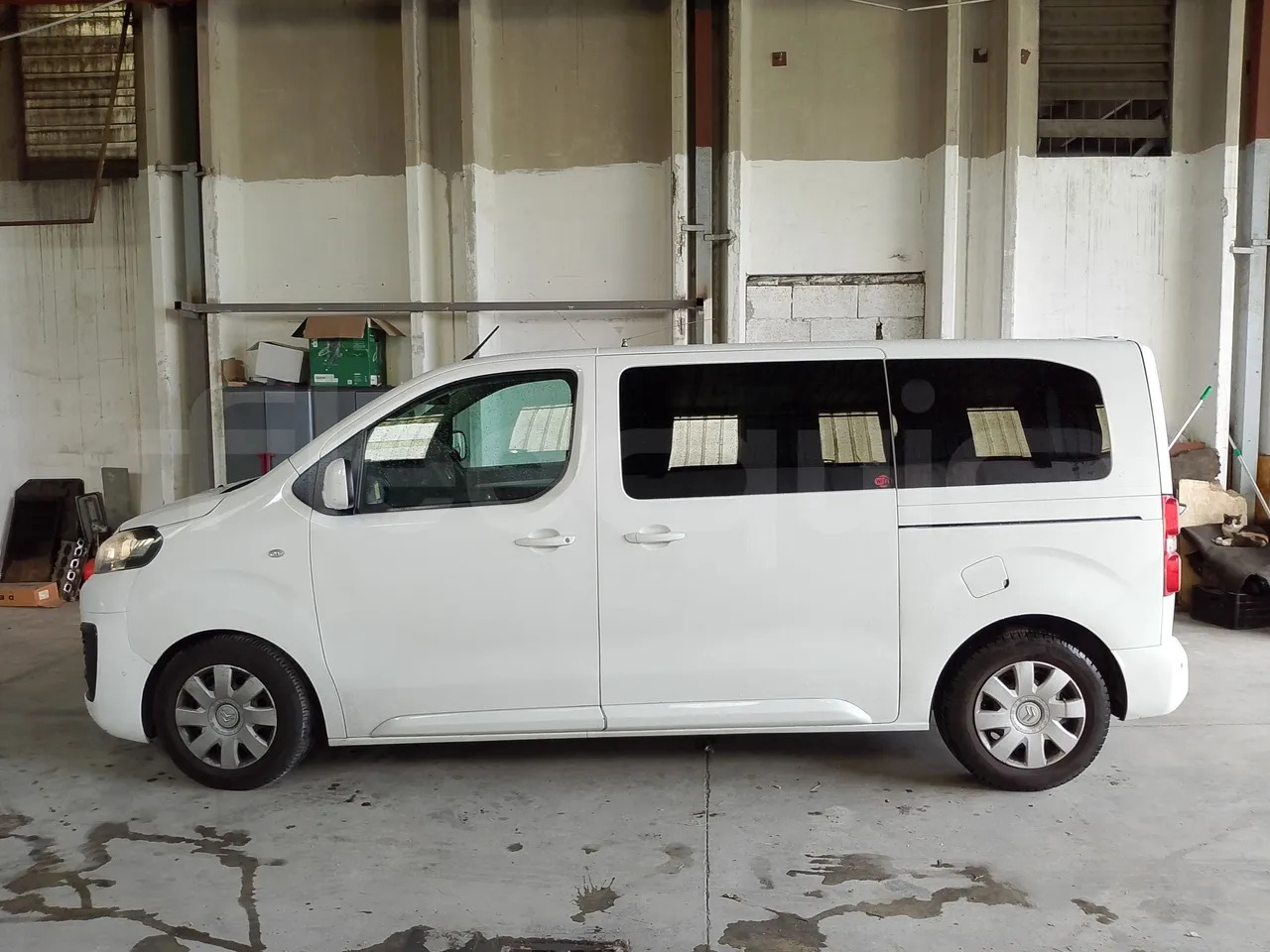 حافلة صغيرة, ميكروباص Citroën Spacetourer: صورة 6