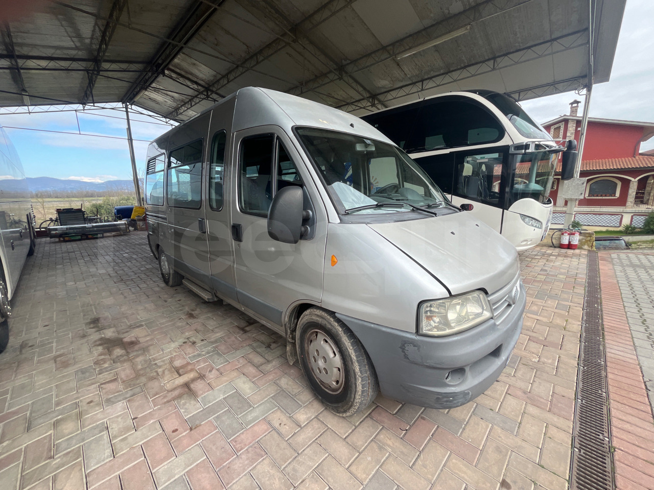 Fiat Ducato Maxi - مركبة كوتش: صورة 1 Fiat Ducato Maxi - مركبة كوتش: صورة 1