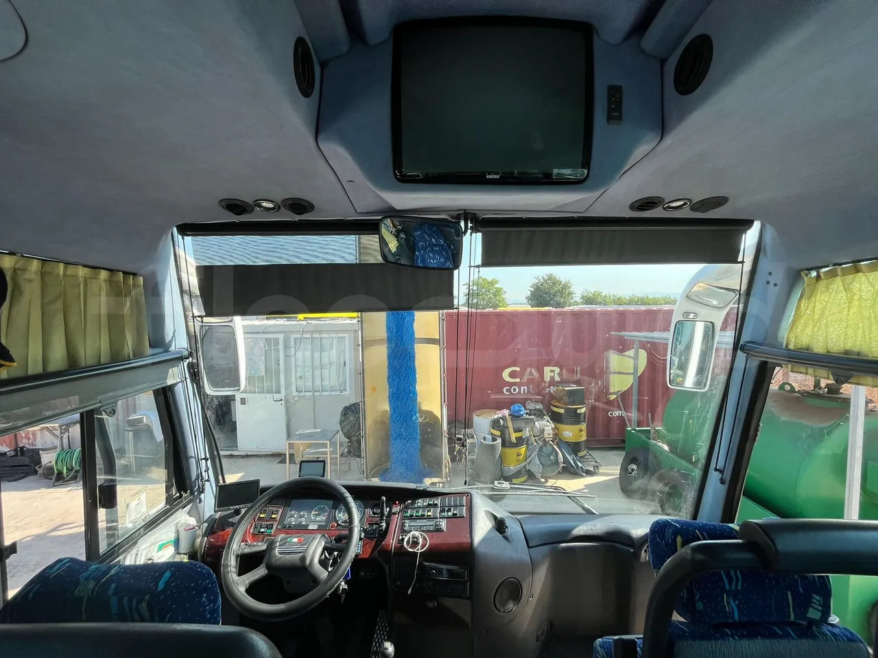 Irizar Scania Century - مركبة كوتش: صورة 3 Irizar Scania Century - مركبة كوتش: صورة 3