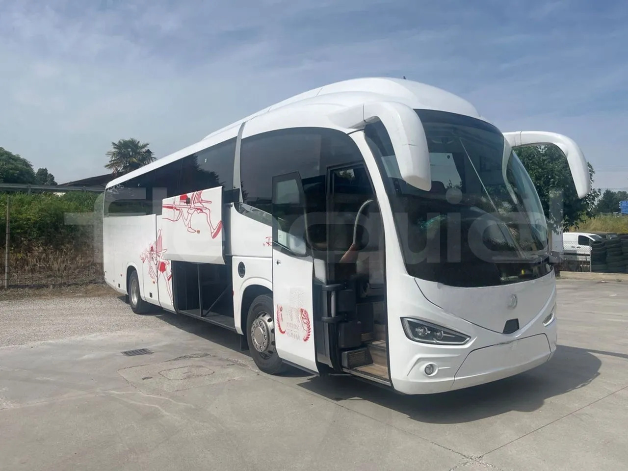 Irizar i6 - مركبة كوتش: صورة 1 Irizar i6 - مركبة كوتش: صورة 1