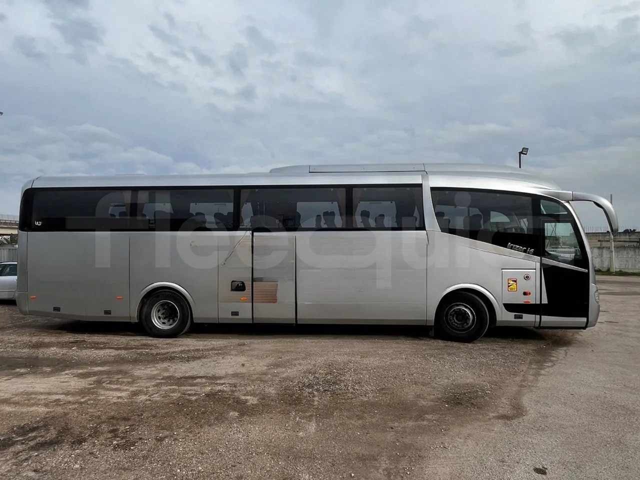 مركبة كوتش Irizar i6: صورة 13 مركبة كوتش Irizar i6: صورة 13