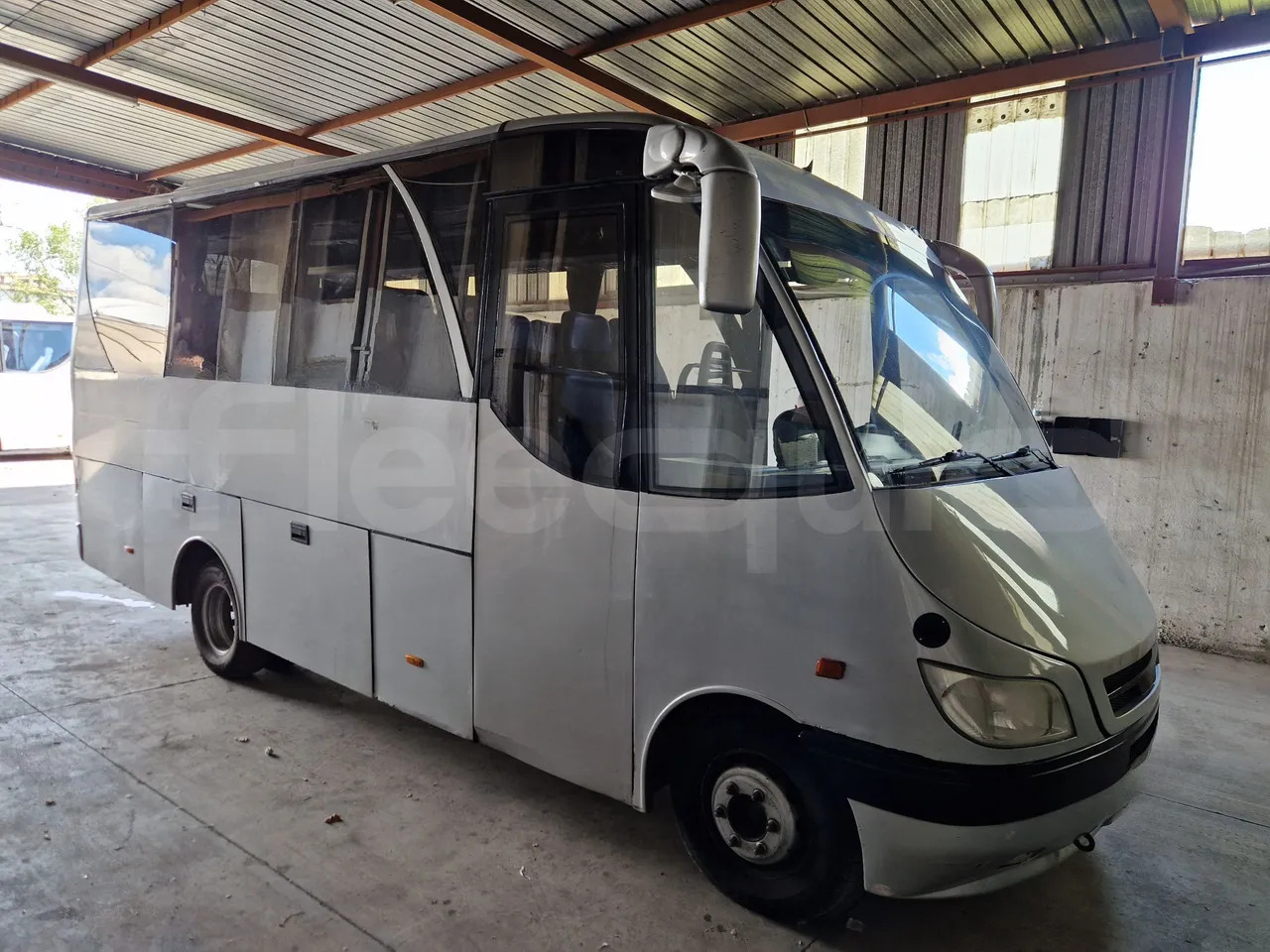 Iveco 65C15/70 - مركبة كوتش: صورة 3 Iveco 65C15/70 - مركبة كوتش: صورة 3