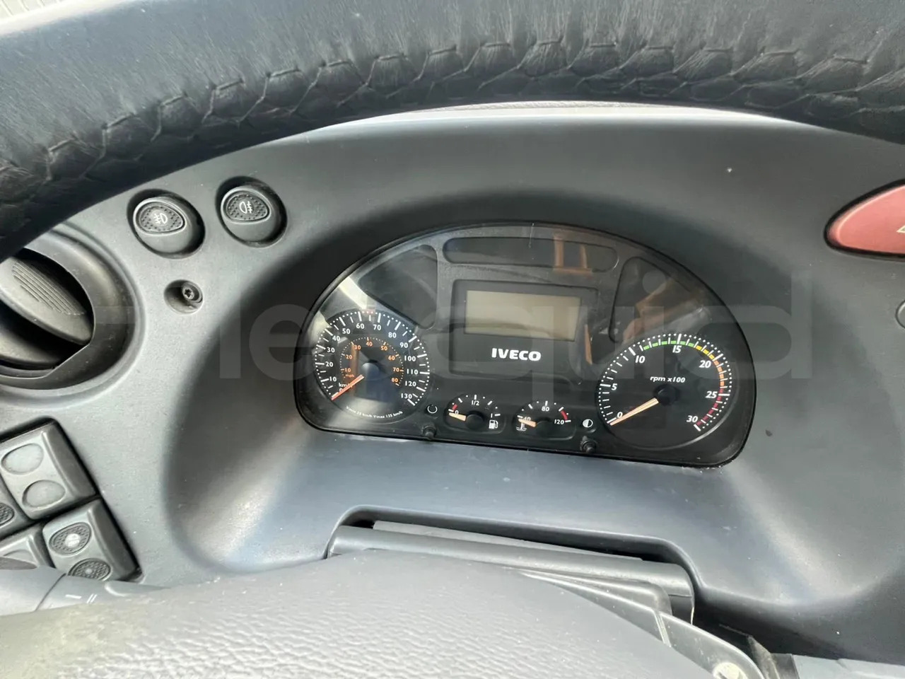 Iveco Crossway - حافلة سوبربان: صورة 2 Iveco Crossway - حافلة سوبربان: صورة 2