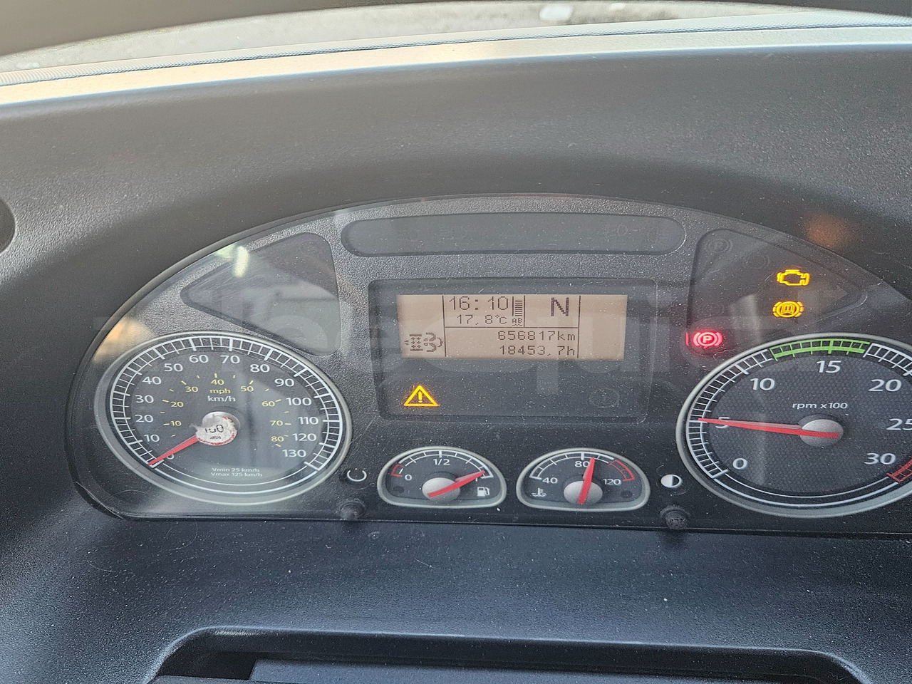 Iveco Crossway - حافلة سوبربان: صورة 3 Iveco Crossway - حافلة سوبربان: صورة 3
