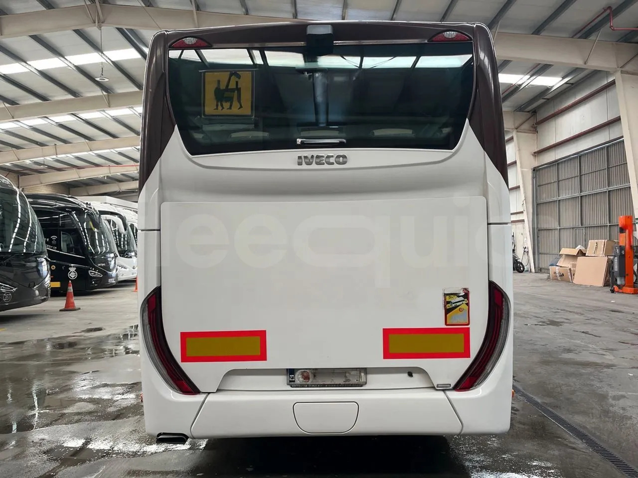 Iveco Crossway - حافلة سوبربان: صورة 5 Iveco Crossway - حافلة سوبربان: صورة 5