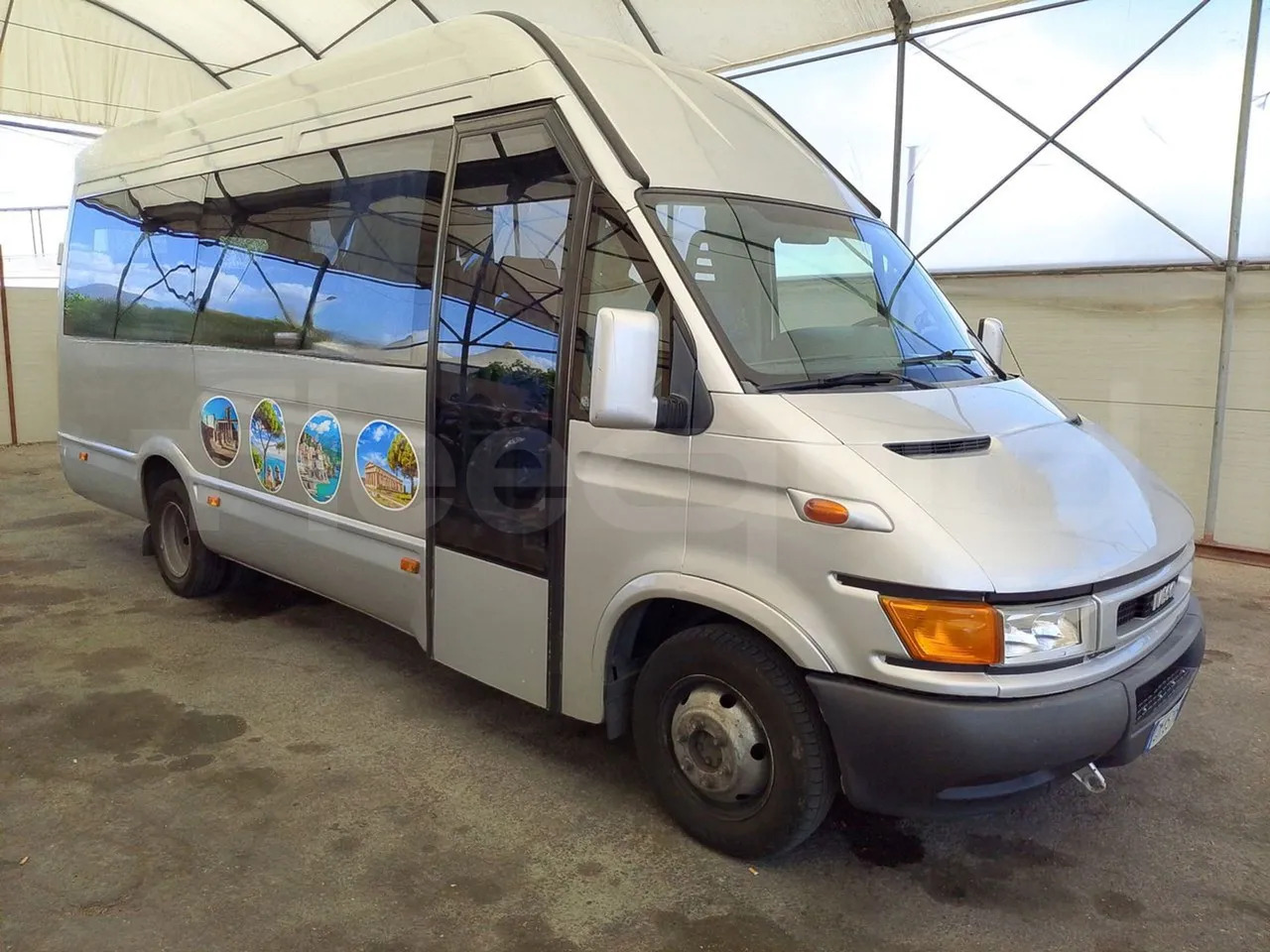 Iveco Daily - حافلة صغيرة, ميكروباص: صورة 1 Iveco Daily - حافلة صغيرة, ميكروباص: صورة 1