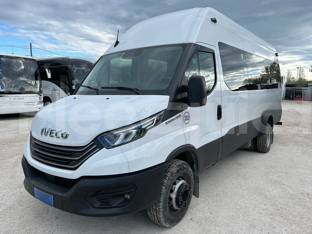 Iveco Daily - حافلة صغيرة, ميكروباص: صورة 3 Iveco Daily - حافلة صغيرة, ميكروباص: صورة 3