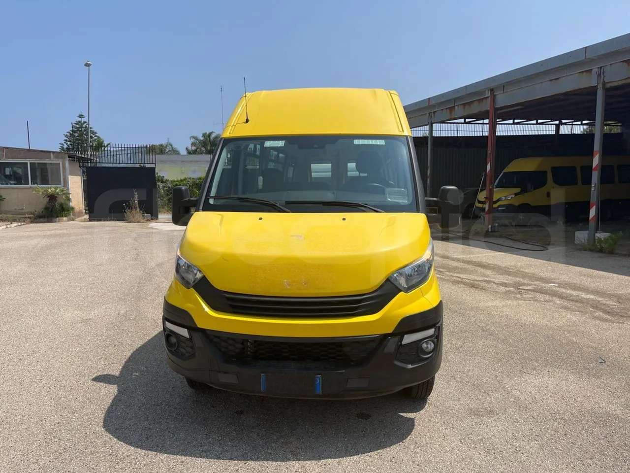 Iveco Daily - حافلة مدرسية: صورة 2 Iveco Daily - حافلة مدرسية: صورة 2