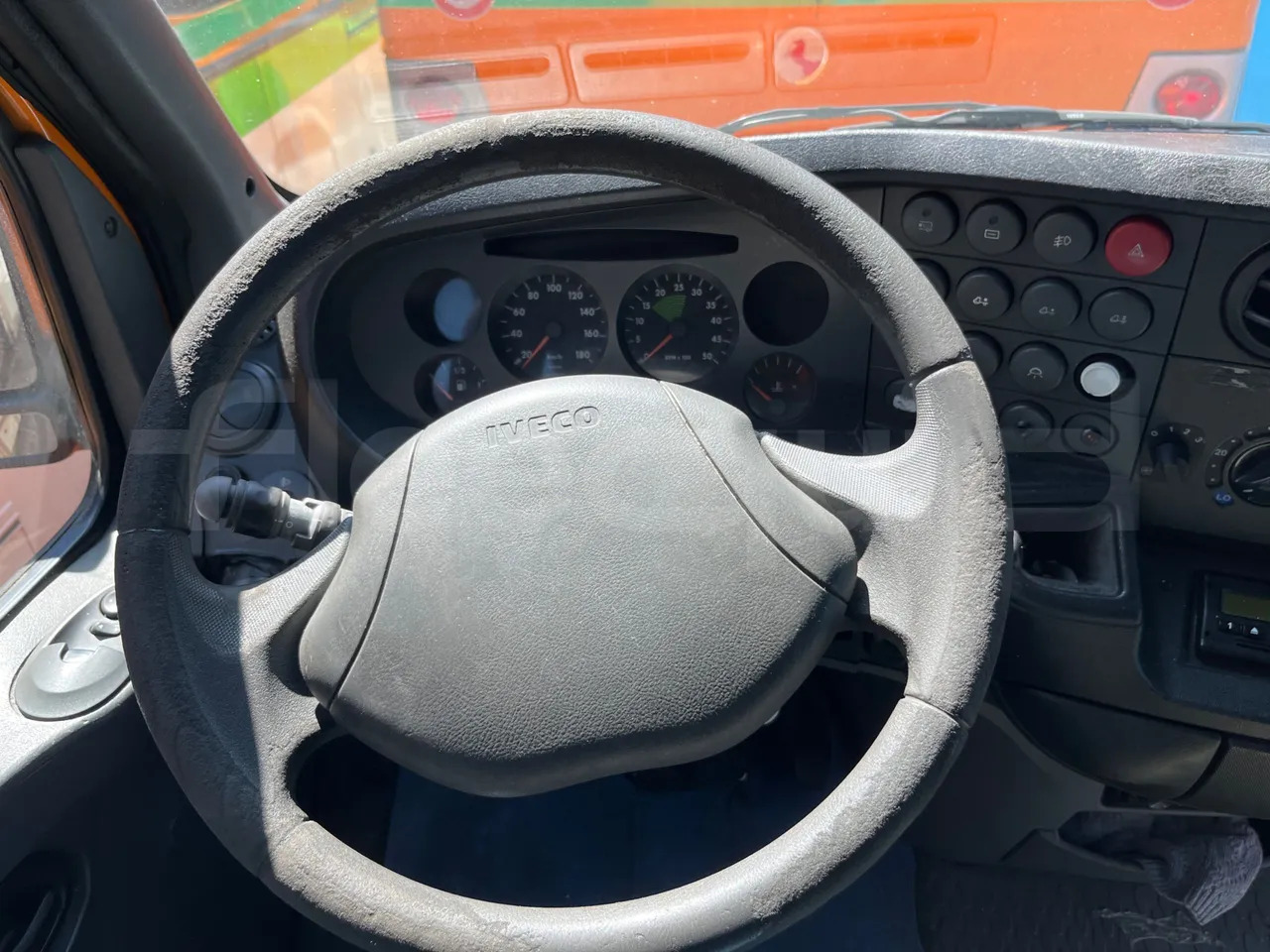 Iveco Daily - حافلة صغيرة, ميكروباص: صورة 3 Iveco Daily - حافلة صغيرة, ميكروباص: صورة 3