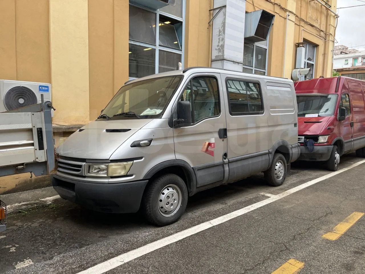 Iveco Daily - حافلة صغيرة, ميكروباص: صورة 3 Iveco Daily - حافلة صغيرة, ميكروباص: صورة 3