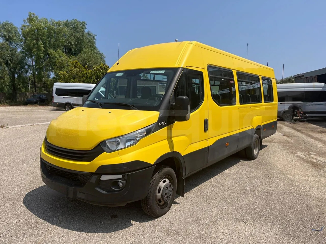 Iveco Daily - حافلة مدرسية: صورة 4 Iveco Daily - حافلة مدرسية: صورة 4