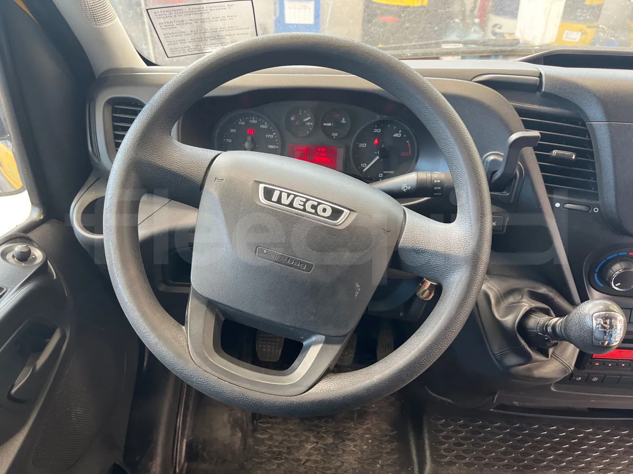 حافلة مدرسية Iveco Daily: صورة 18