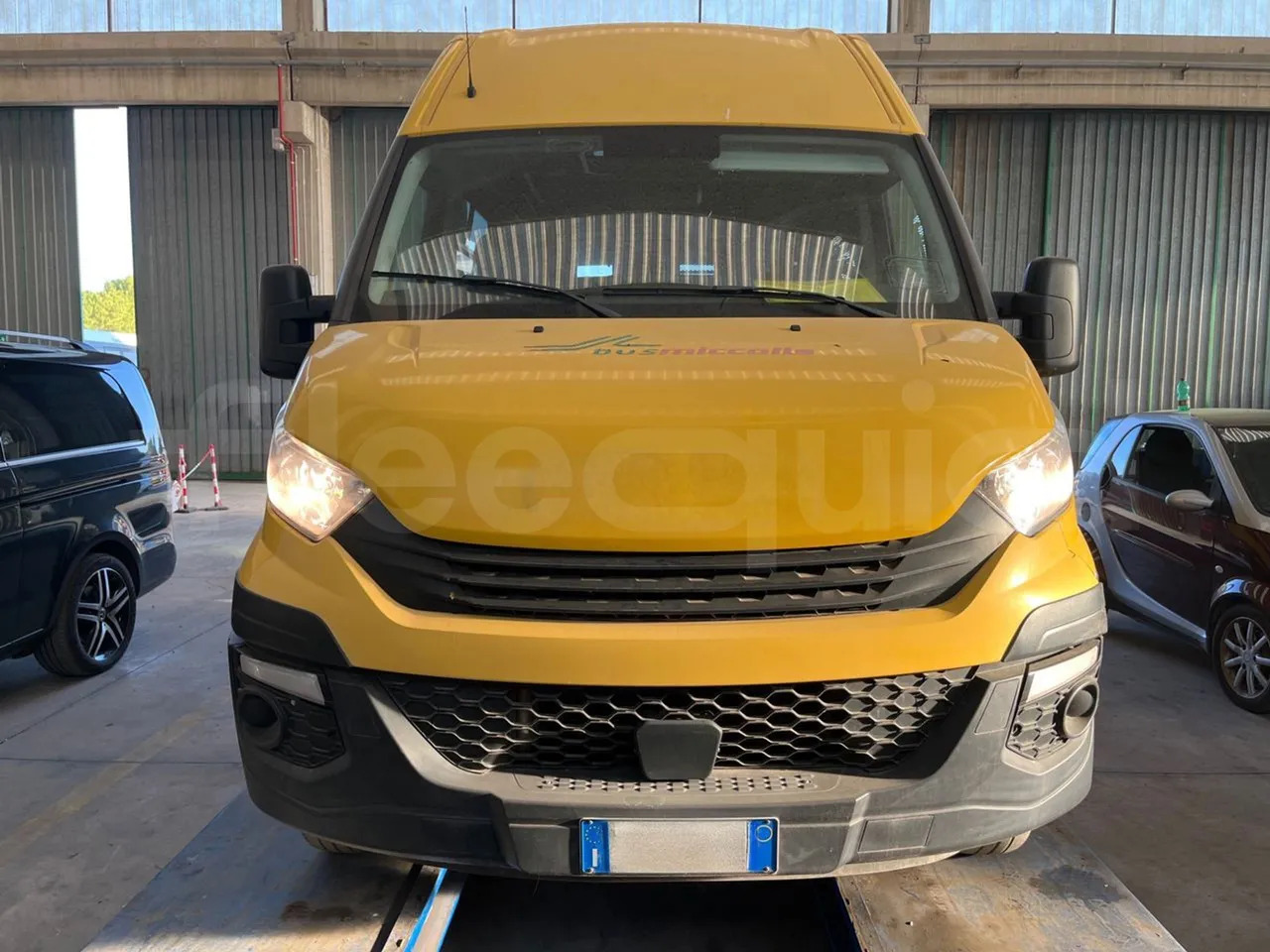 Iveco Daily - حافلة مدرسية: صورة 2 Iveco Daily - حافلة مدرسية: صورة 2