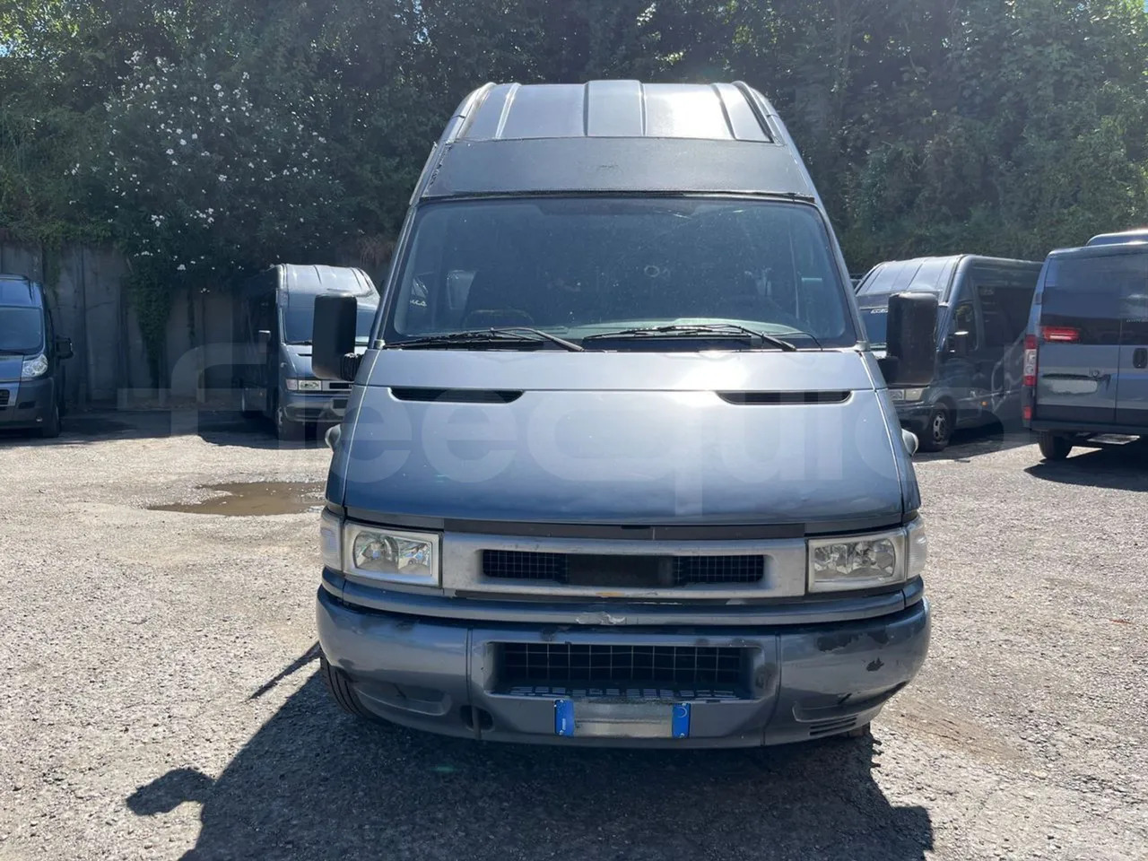 Iveco Daily - حافلة صغيرة, ميكروباص: صورة 2 Iveco Daily - حافلة صغيرة, ميكروباص: صورة 2