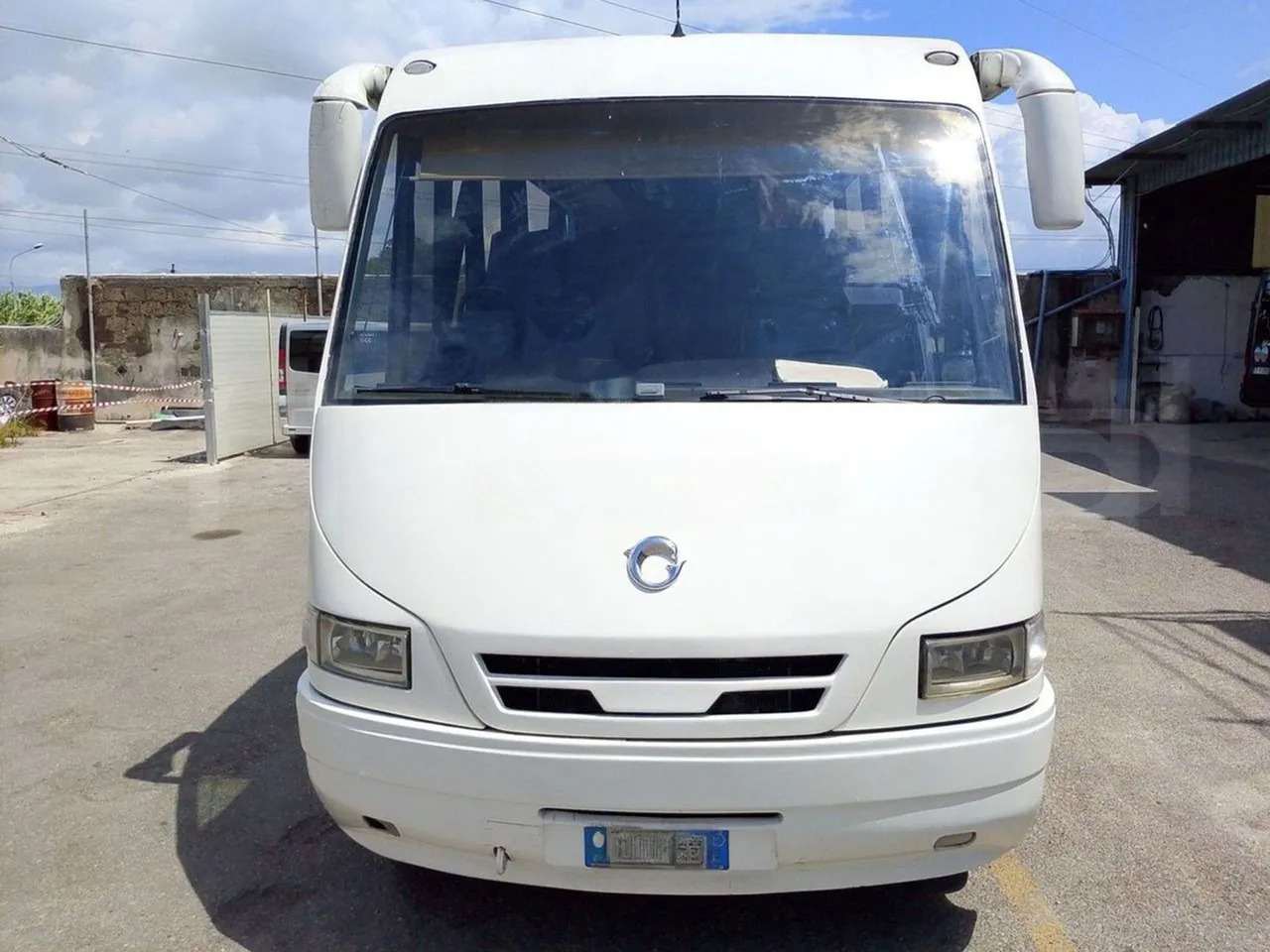 Iveco Daily - مركبة كوتش: صورة 2 Iveco Daily - مركبة كوتش: صورة 2
