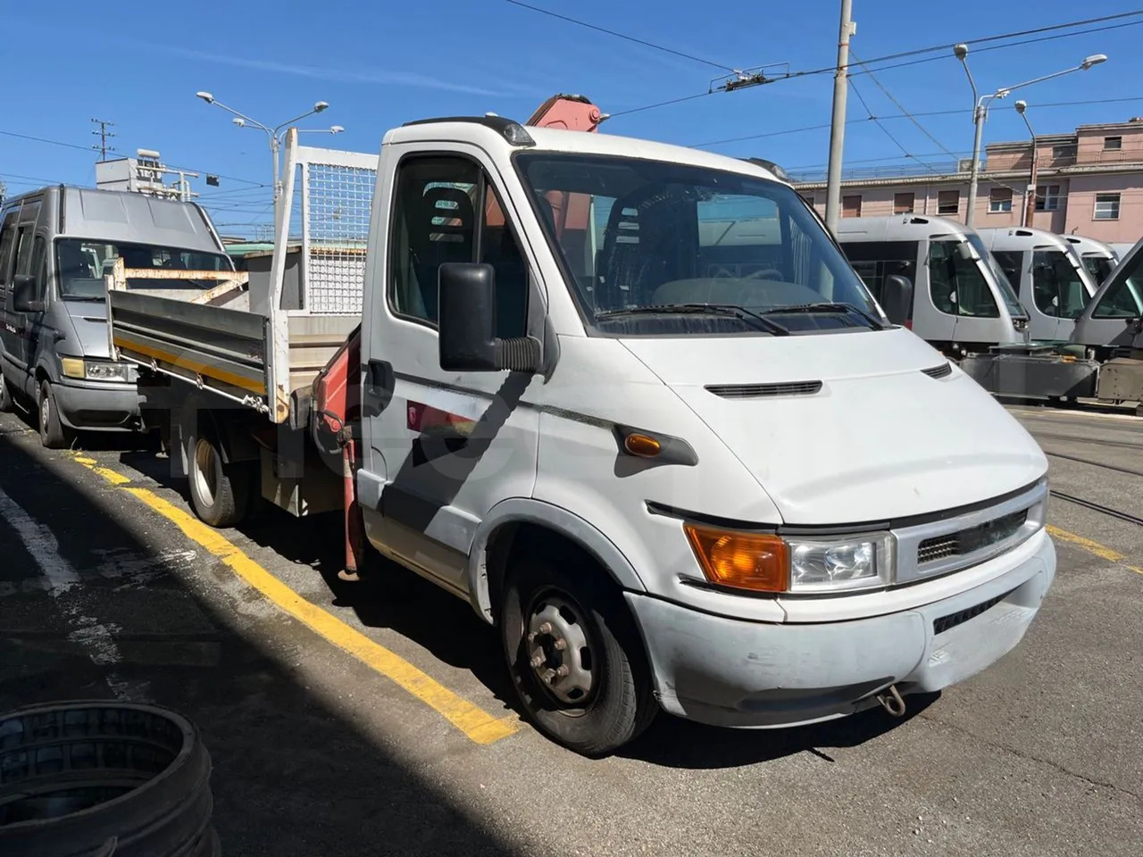 Iveco Daily - حافلة صغيرة, ميكروباص: صورة 1 Iveco Daily - حافلة صغيرة, ميكروباص: صورة 1