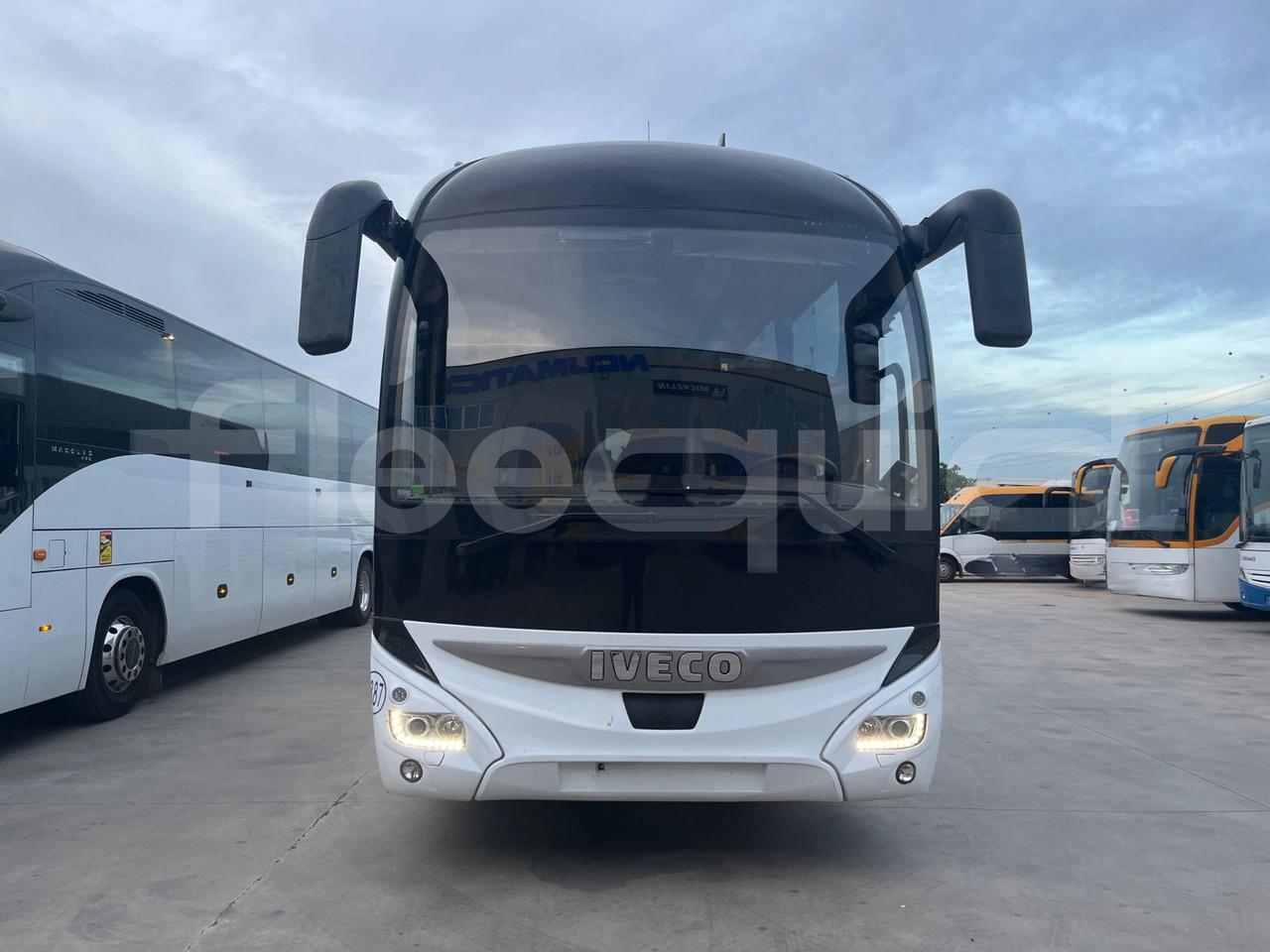 Iveco Magelys - مركبة كوتش: صورة 2 Iveco Magelys - مركبة كوتش: صورة 2