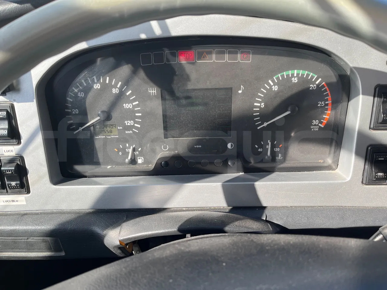 King Long XMQ6996 - مركبة كوتش: صورة 3 King Long XMQ6996 - مركبة كوتش: صورة 3