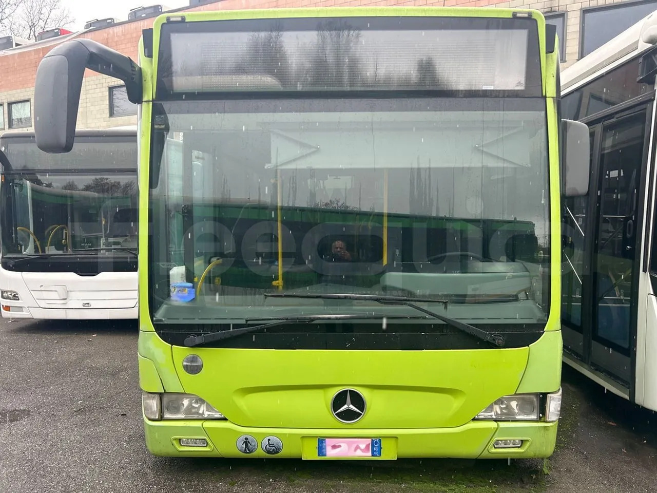 Mercedes-Benz Citaro - حافلة سوبربان: صورة 2 Mercedes-Benz Citaro - حافلة سوبربان: صورة 2