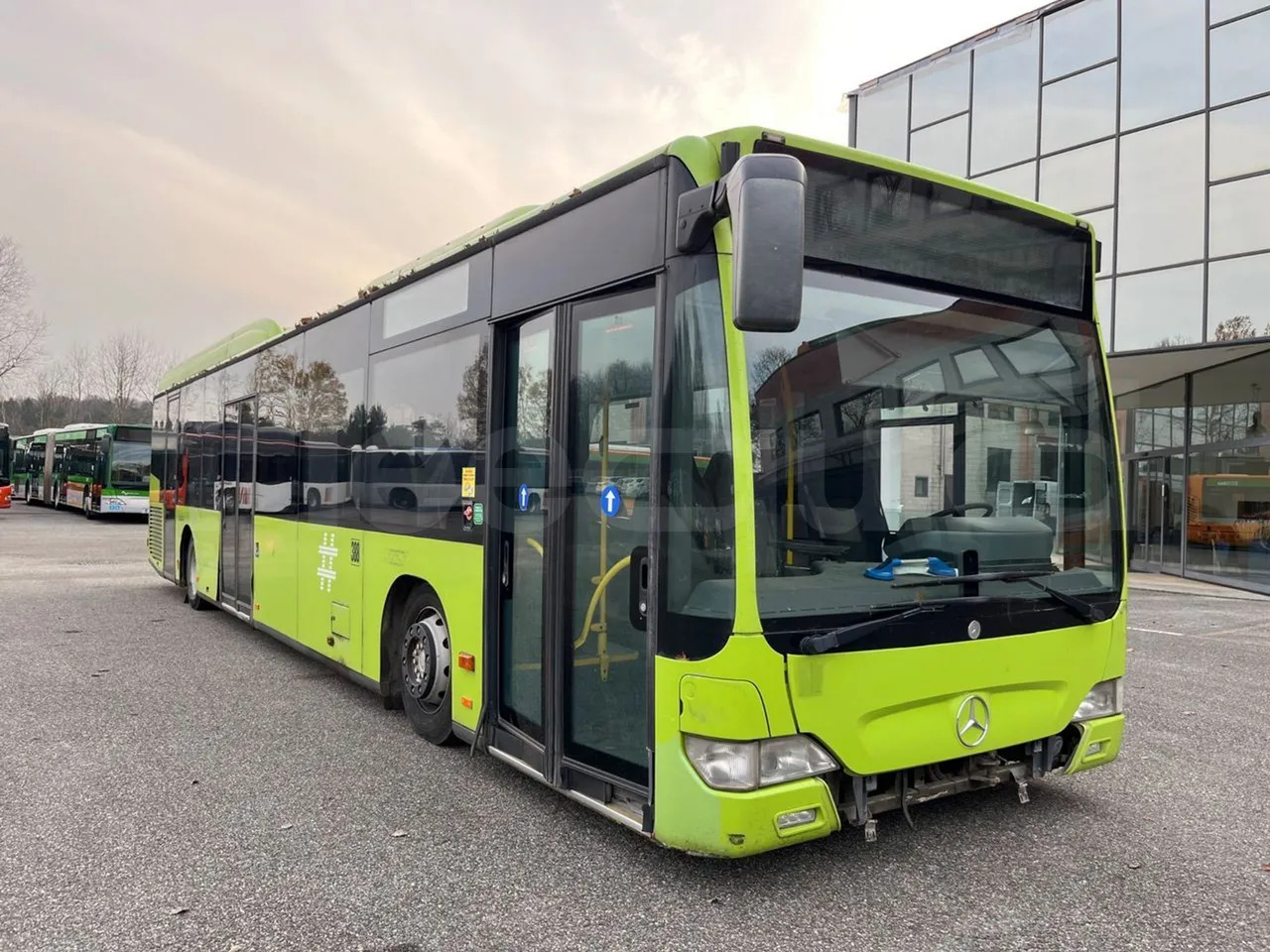 Mercedes-Benz Citaro - حافلة سوبربان: صورة 1 Mercedes-Benz Citaro - حافلة سوبربان: صورة 1