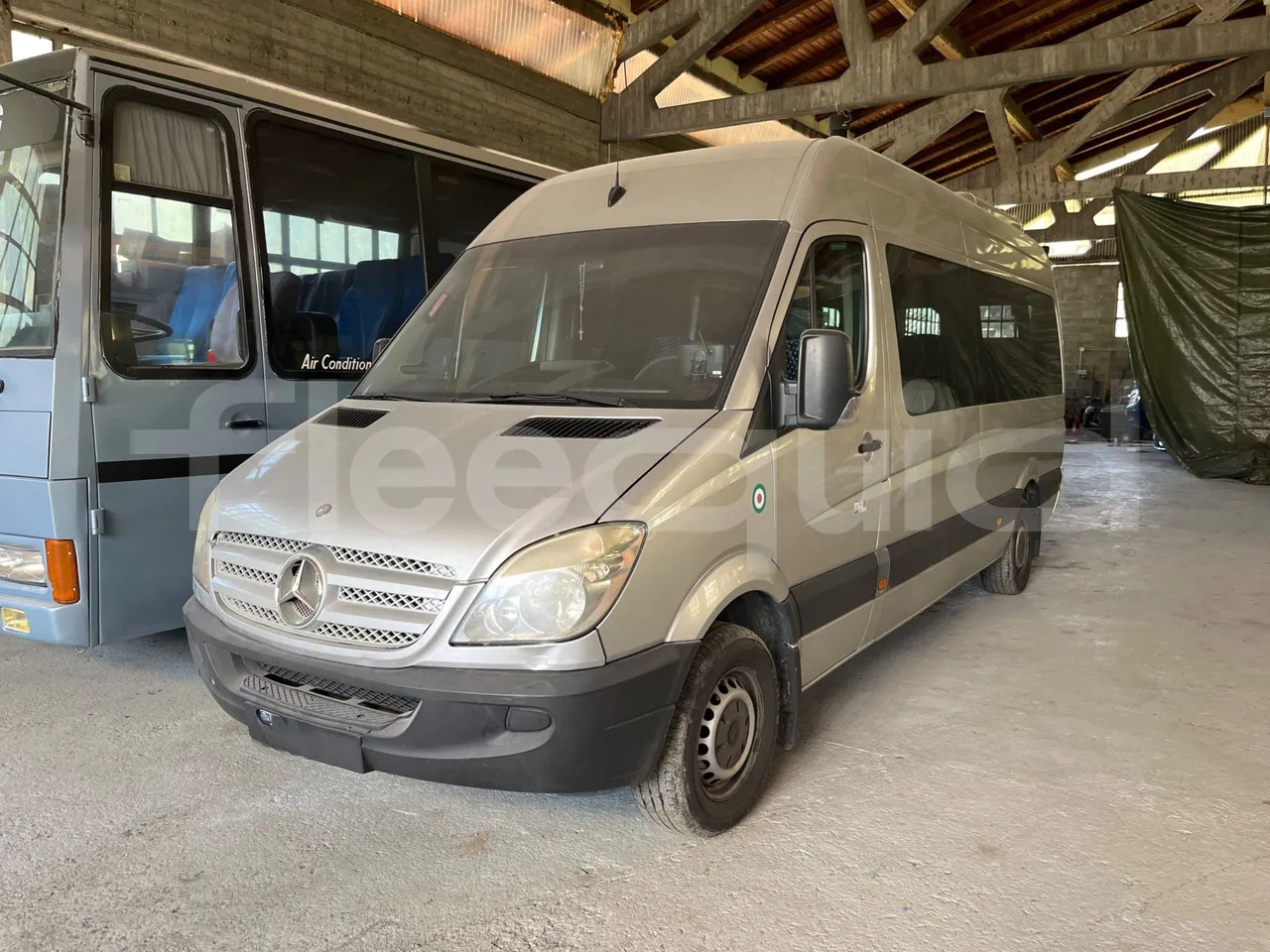 Mercedes-Benz Evobus 0315U - حافلة صغيرة, ميكروباص: صورة 1 Mercedes-Benz Evobus 0315U - حافلة صغيرة, ميكروباص: صورة 1