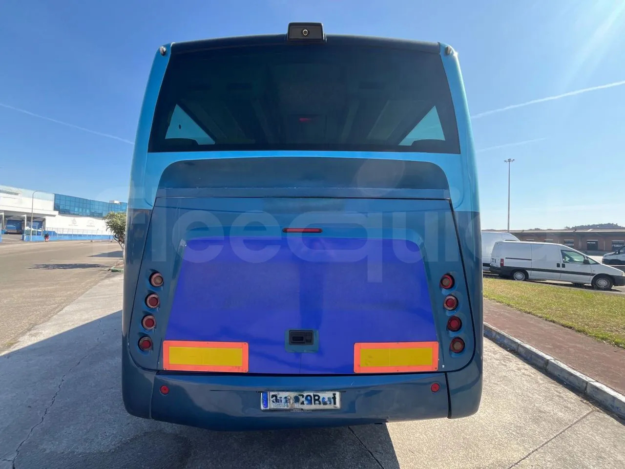 Mercedes-Benz OC 500 RF - مركبة كوتش: صورة 5 Mercedes-Benz OC 500 RF - مركبة كوتش: صورة 5