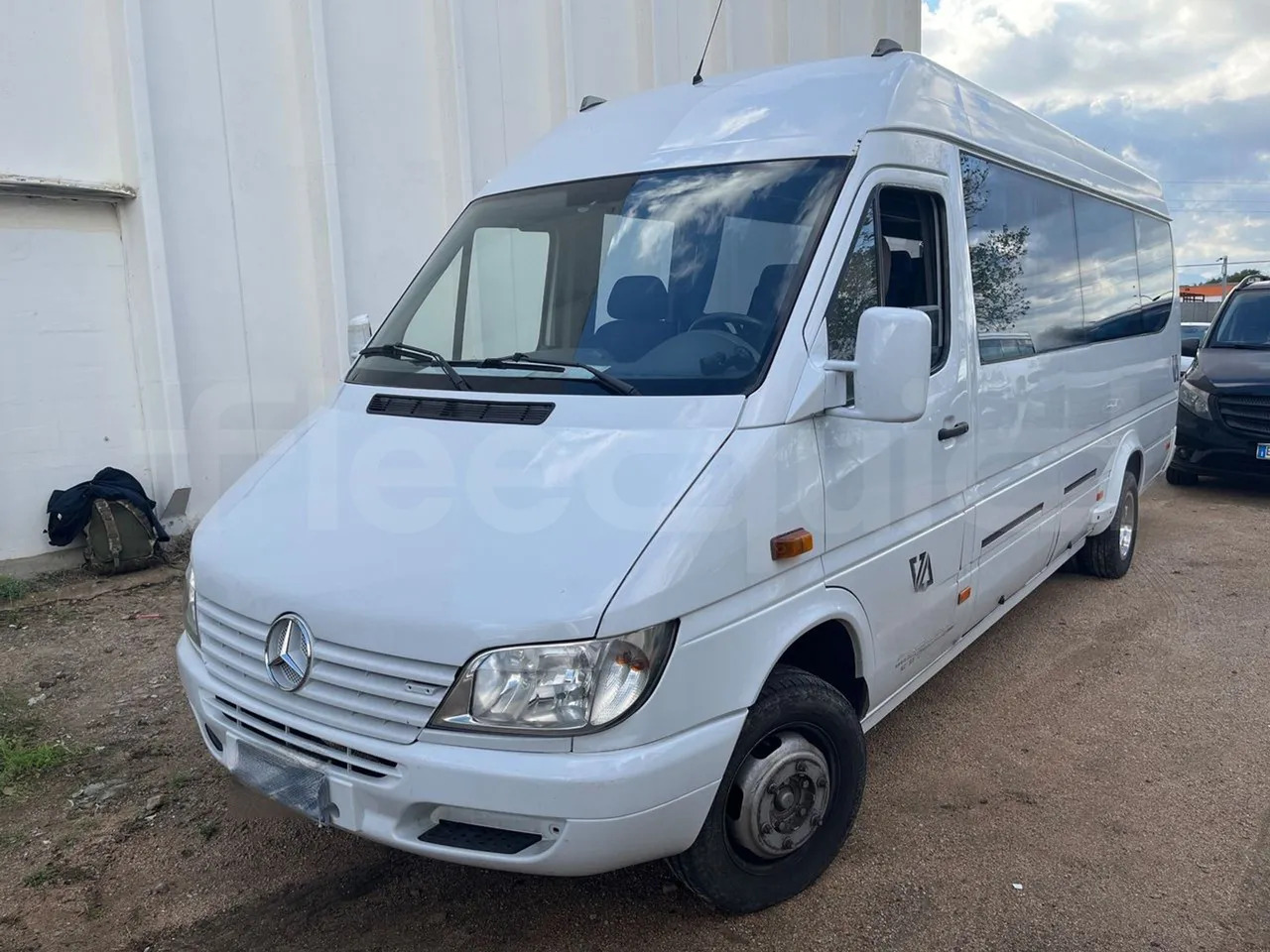 Mercedes-Benz Sprinter - حافلة صغيرة, حافلة سوبربان: صورة 4 Mercedes-Benz Sprinter - حافلة صغيرة, حافلة سوبربان: صورة 4