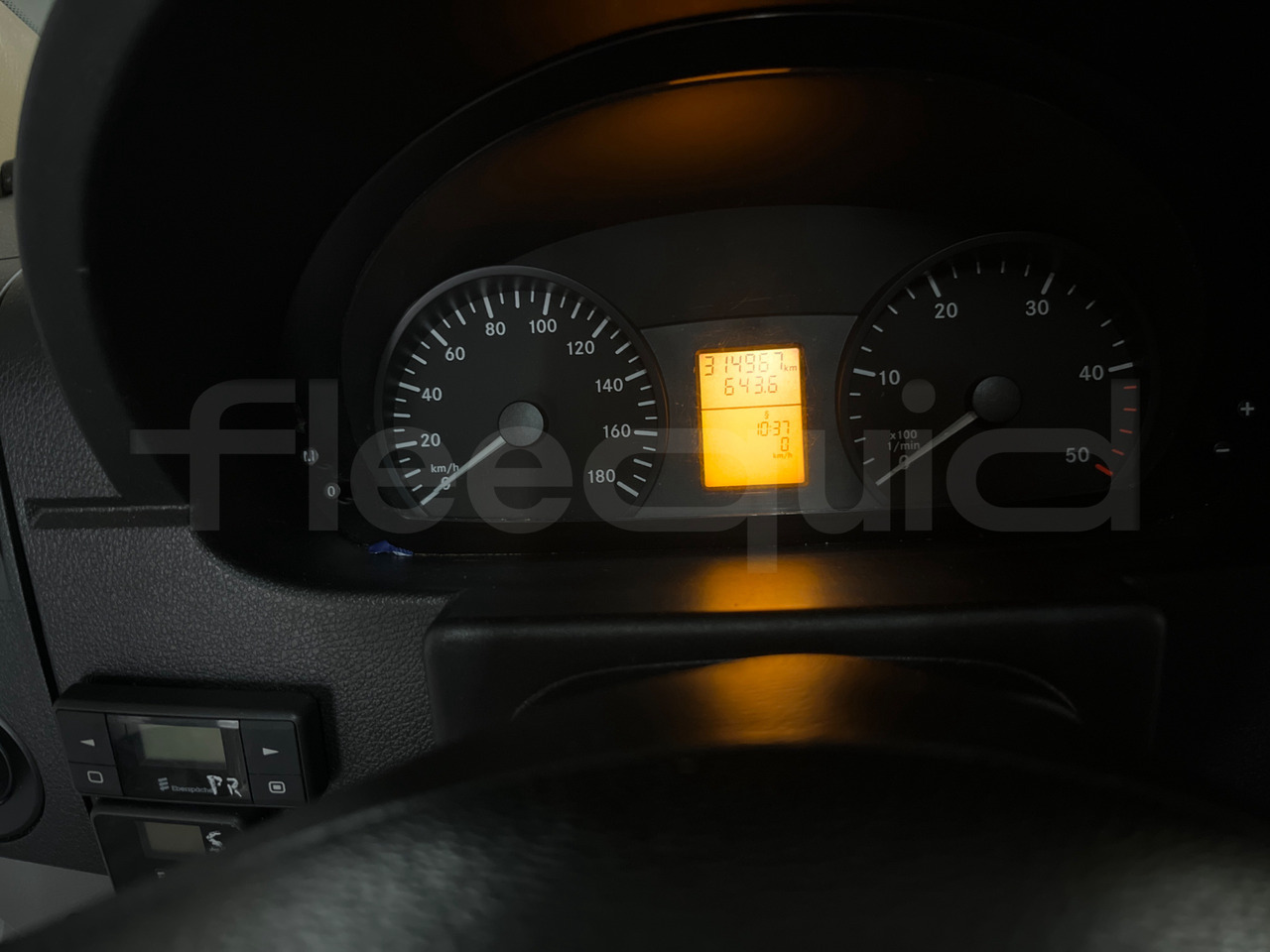 Mercedes-Benz Sprinter - مركبة كوتش: صورة 3 Mercedes-Benz Sprinter - مركبة كوتش: صورة 3