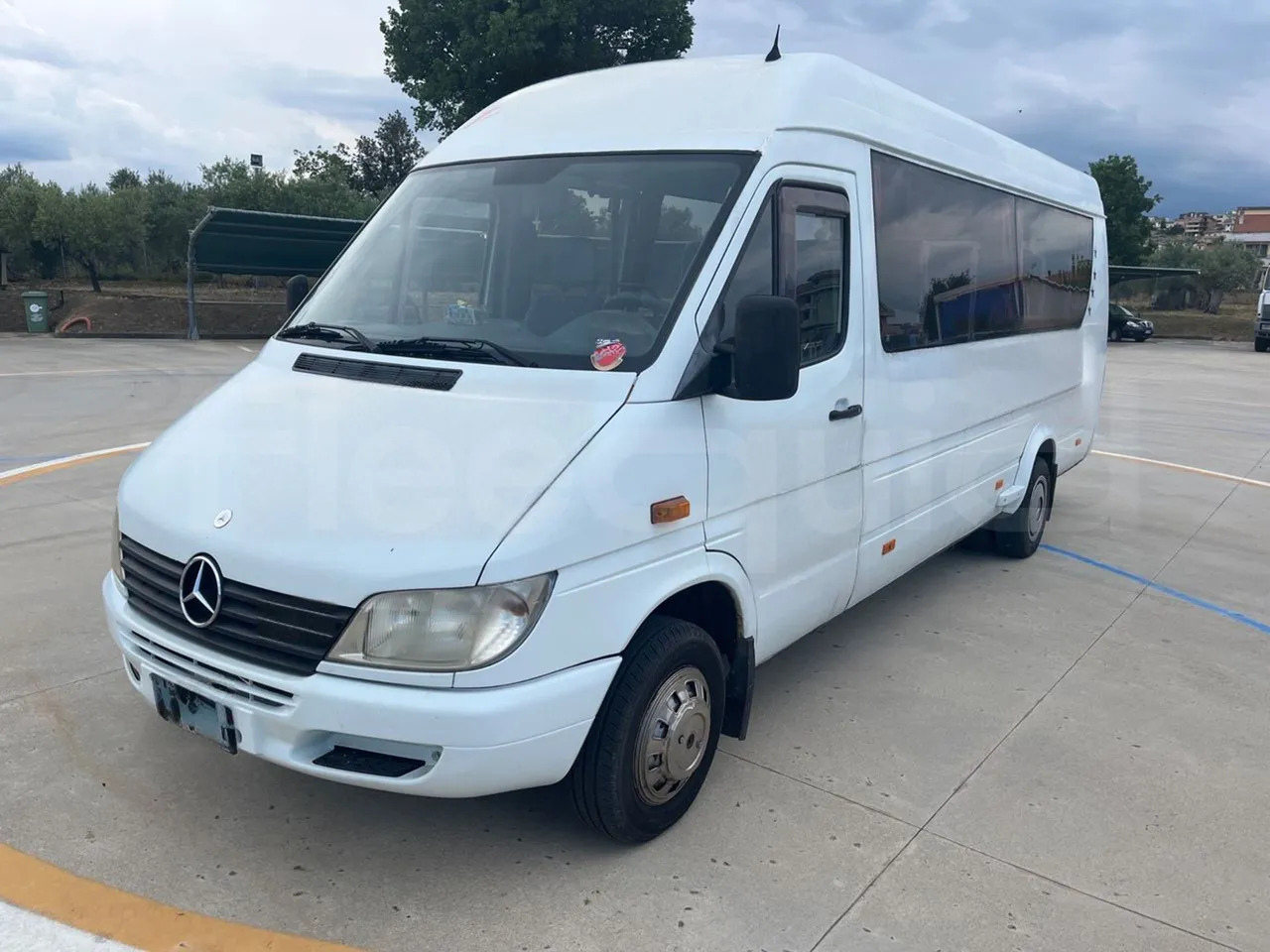 Mercedes-Benz Sprinter - حافلة صغيرة, ميكروباص: صورة 4 Mercedes-Benz Sprinter - حافلة صغيرة, ميكروباص: صورة 4