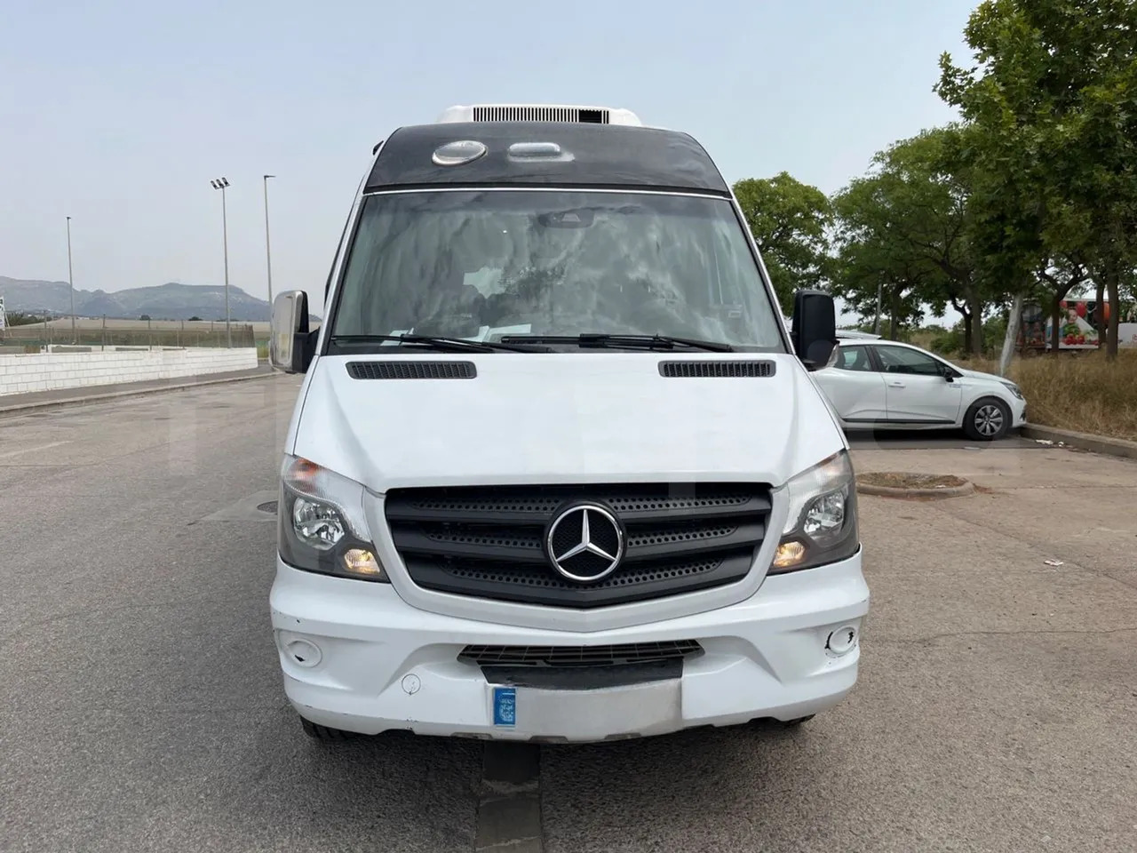 Mercedes-Benz Sprinter - مركبة كوتش: صورة 2 Mercedes-Benz Sprinter - مركبة كوتش: صورة 2