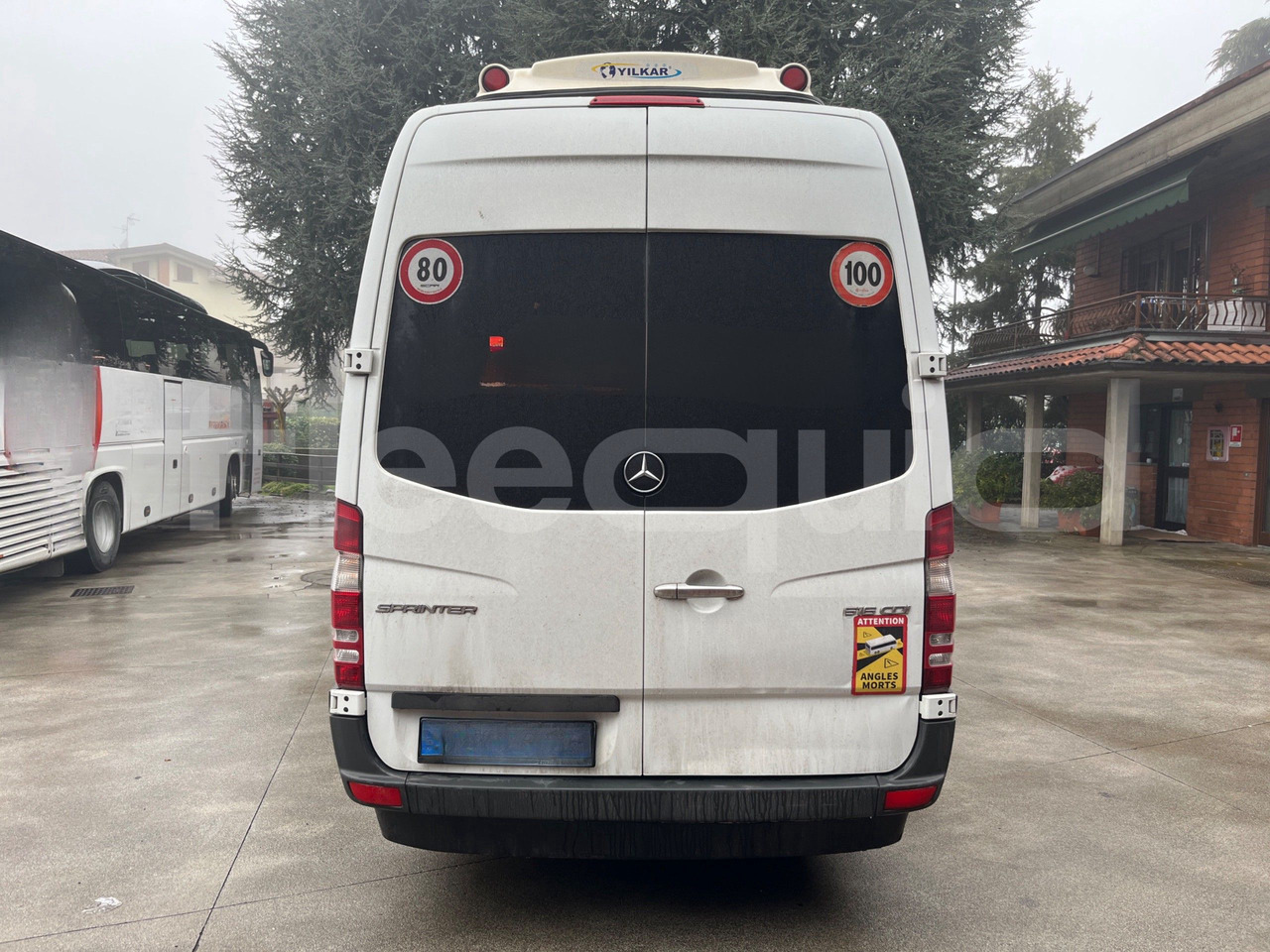 Mercedes-Benz Sprinter - مركبة كوتش: صورة 5 Mercedes-Benz Sprinter - مركبة كوتش: صورة 5
